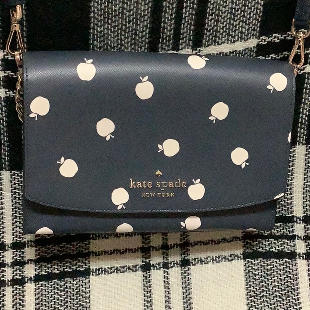 Kate spade Carson orchard toss blue apple print purse